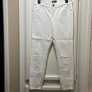 Buffalo white stretch fabric 4 pocket pant size 10.